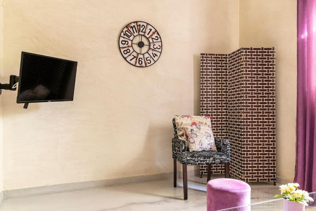 Cute Full Apt W/Backyard In Paleo Faliro Athen Eksteriør bilde